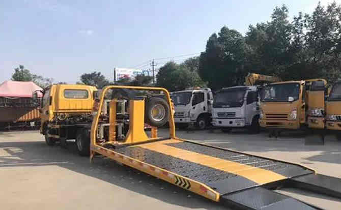 镇安汽车中途维修案例