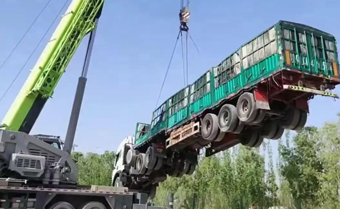 镇安道路脱困救援案例